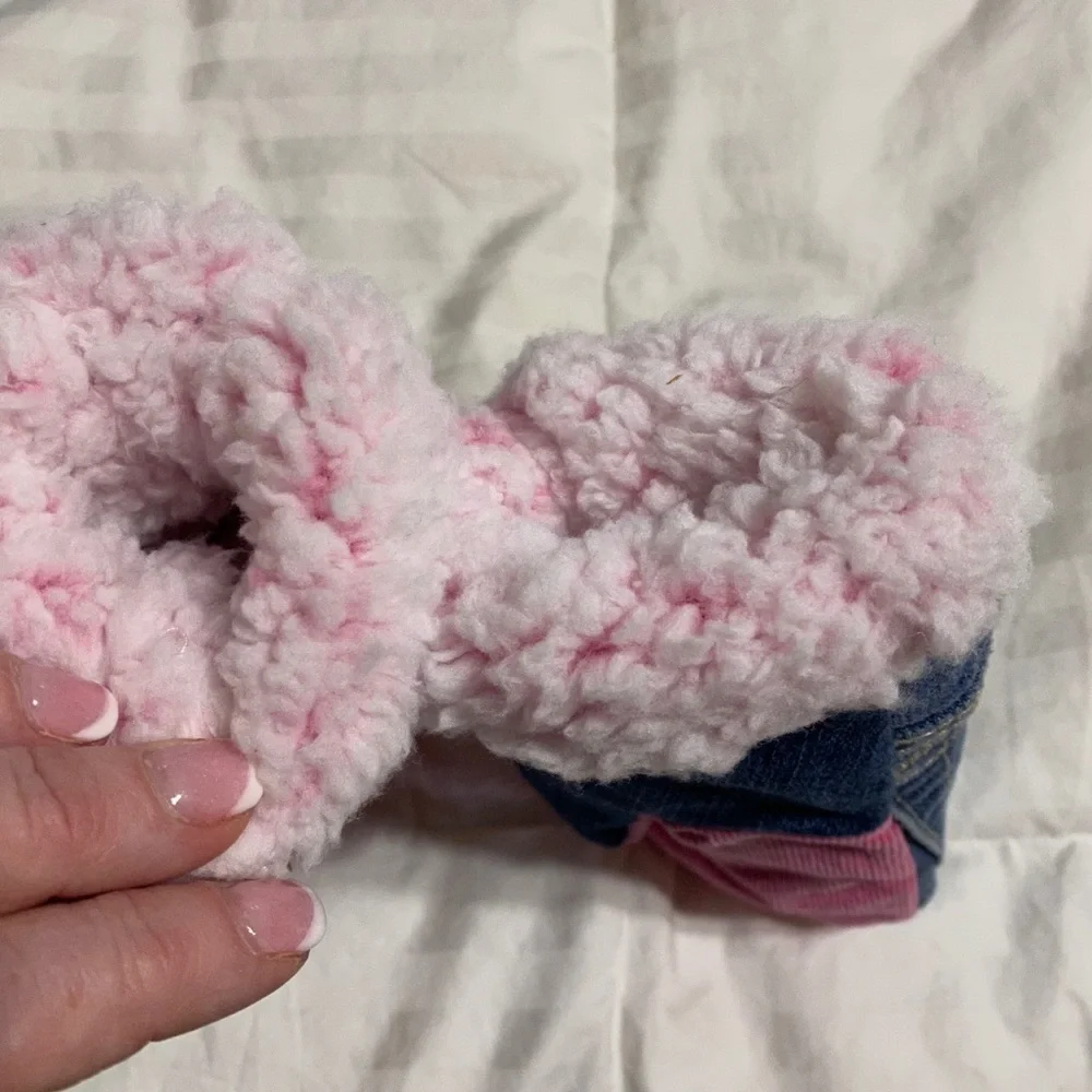Up Cycled Salvage Sistas Girls Mittens - Large